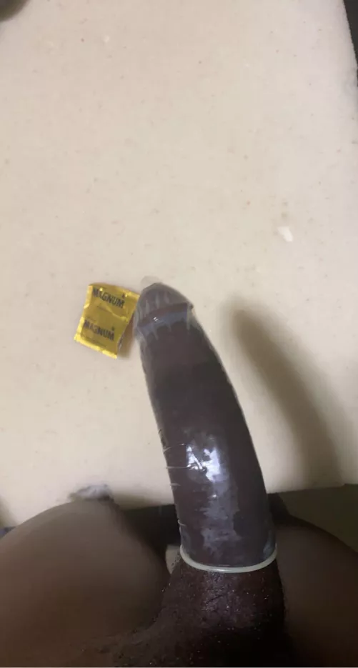 Did your last man fit into an XL? Can you?