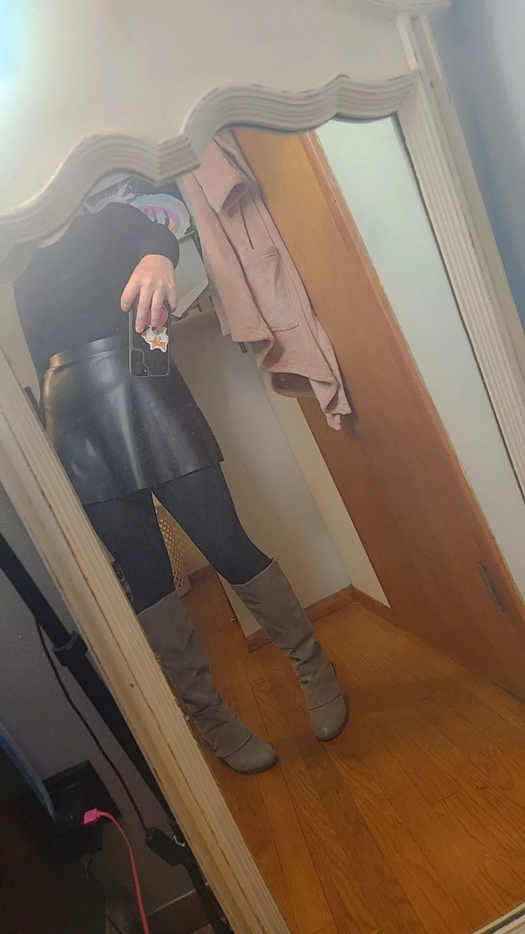 Love it with tights...