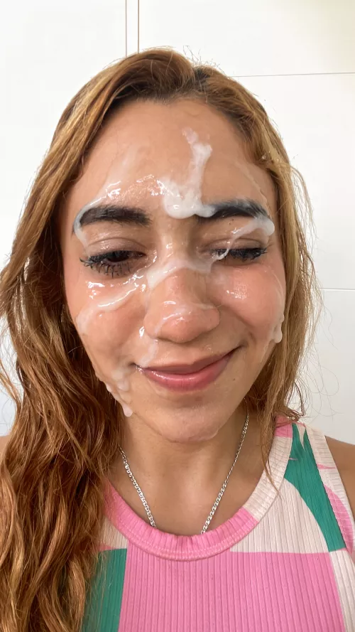 Okay, my parents were right. Maybe I shouldn't have come to this party 🥹