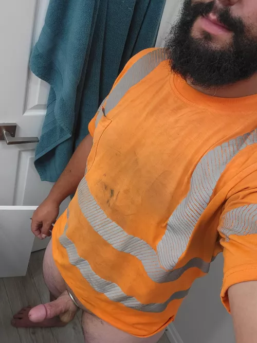 Should I post a 💦 video on 🐦?