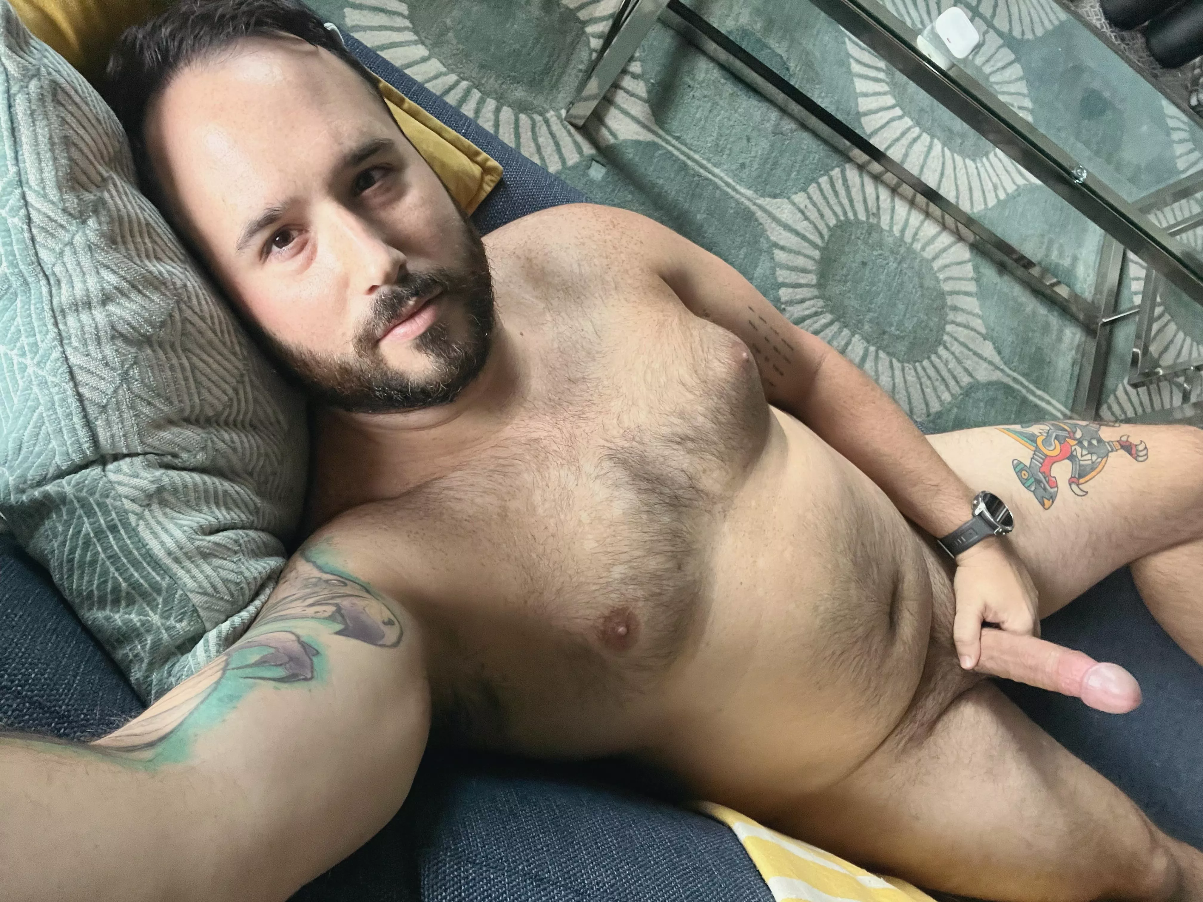 Who’s trying to get their guts rearranged?