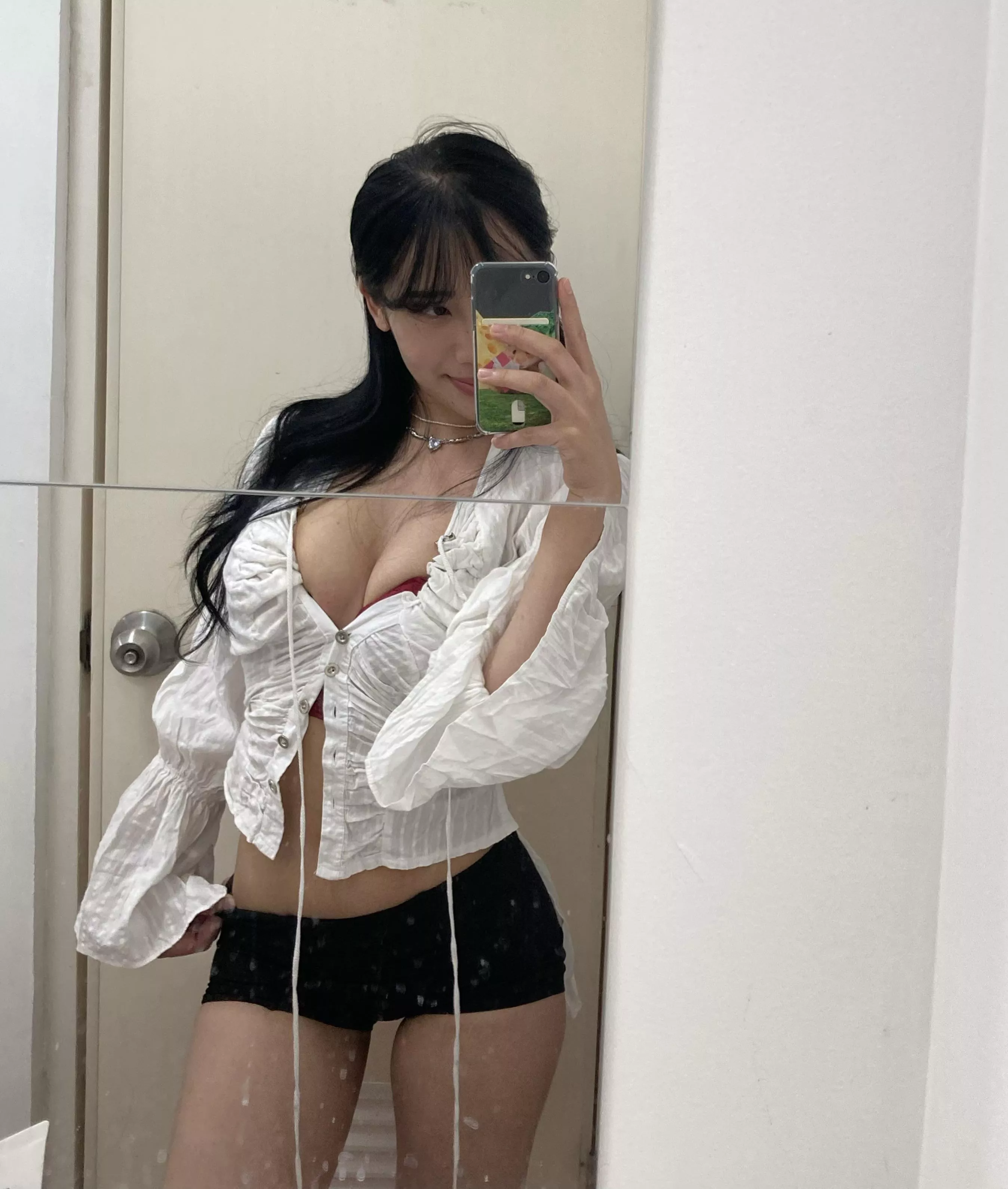 Would you fuck me ? 🤧