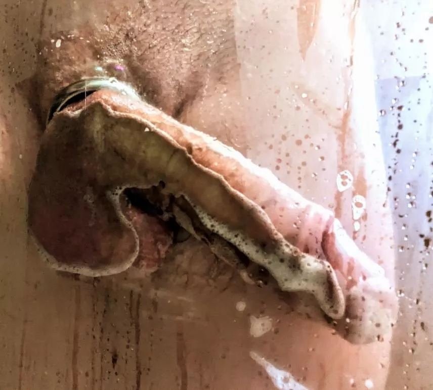 Against the shower door - what do you think? [30]