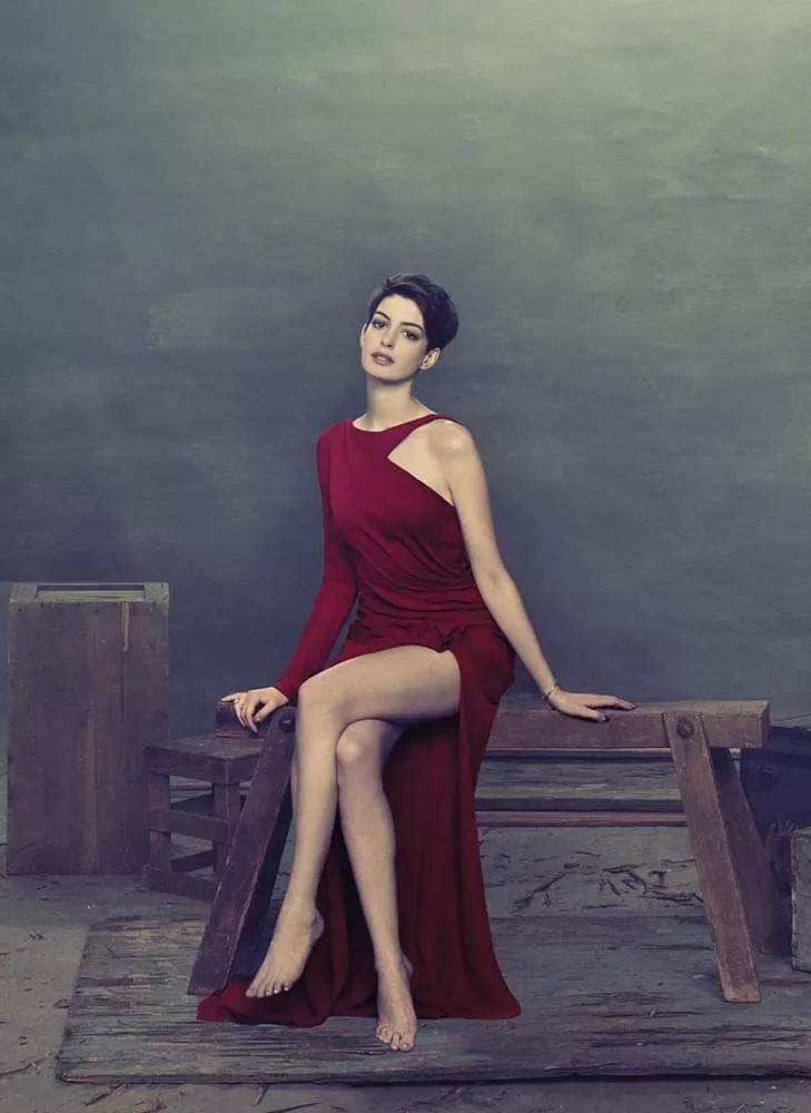 Anne Hathaway