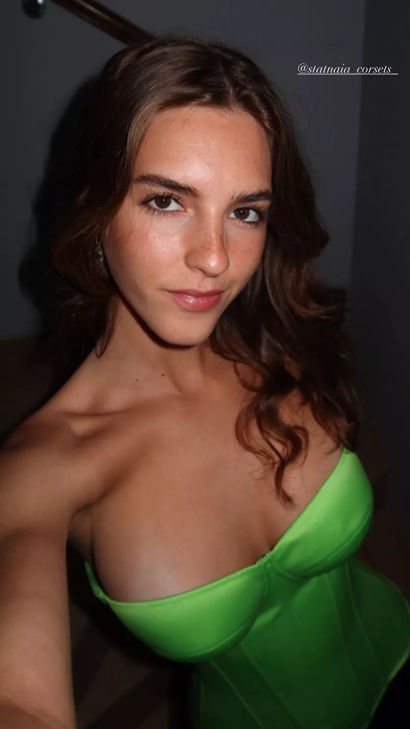 Emily | tight corset