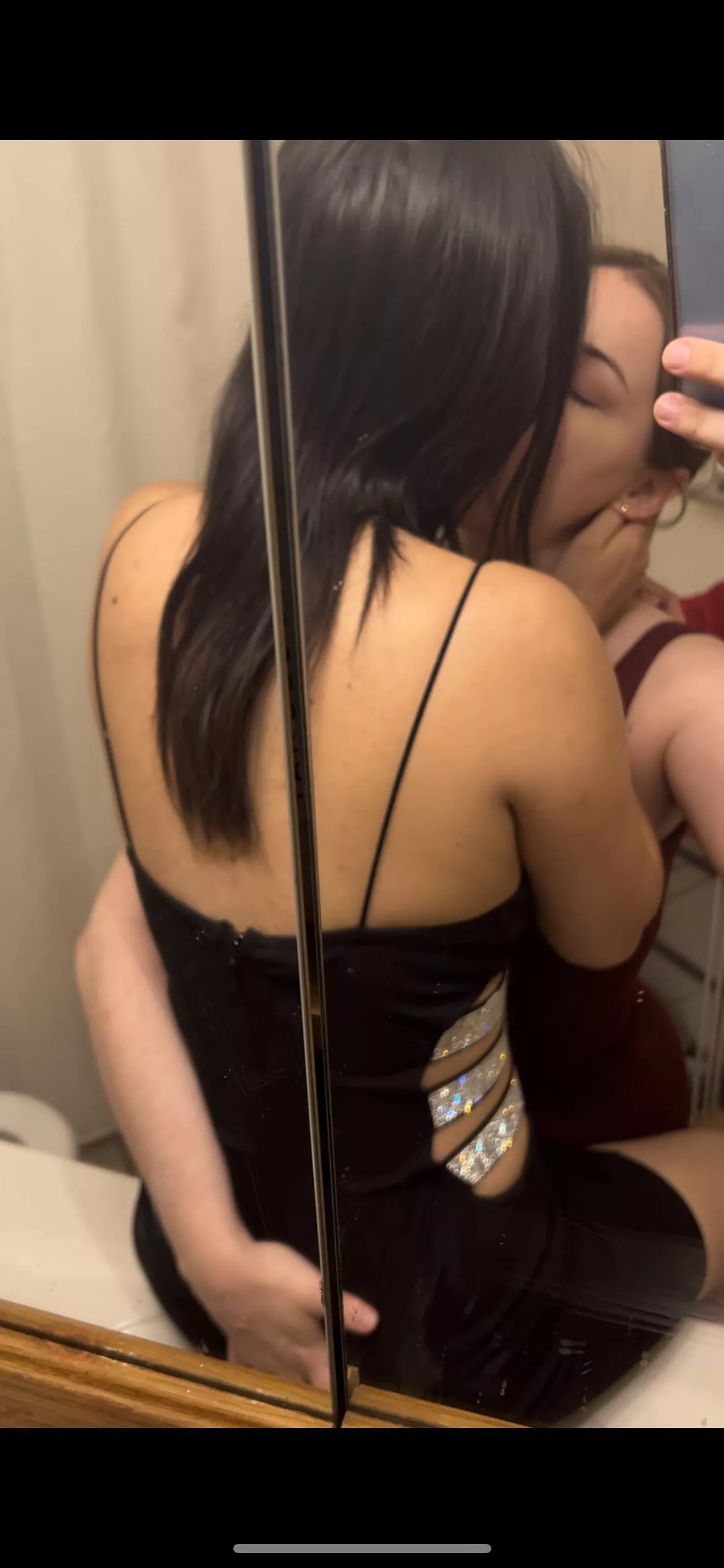 Love how she grabs me