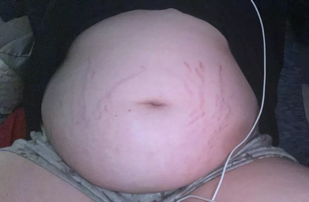 POV: your gf seems to be addicted to mac and cheese🤔