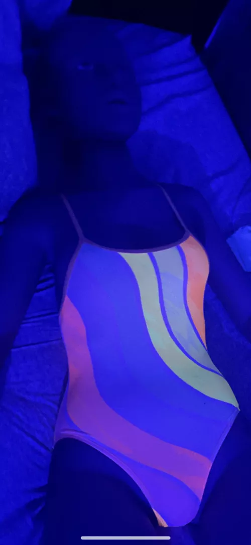 Swimsuit blacklight