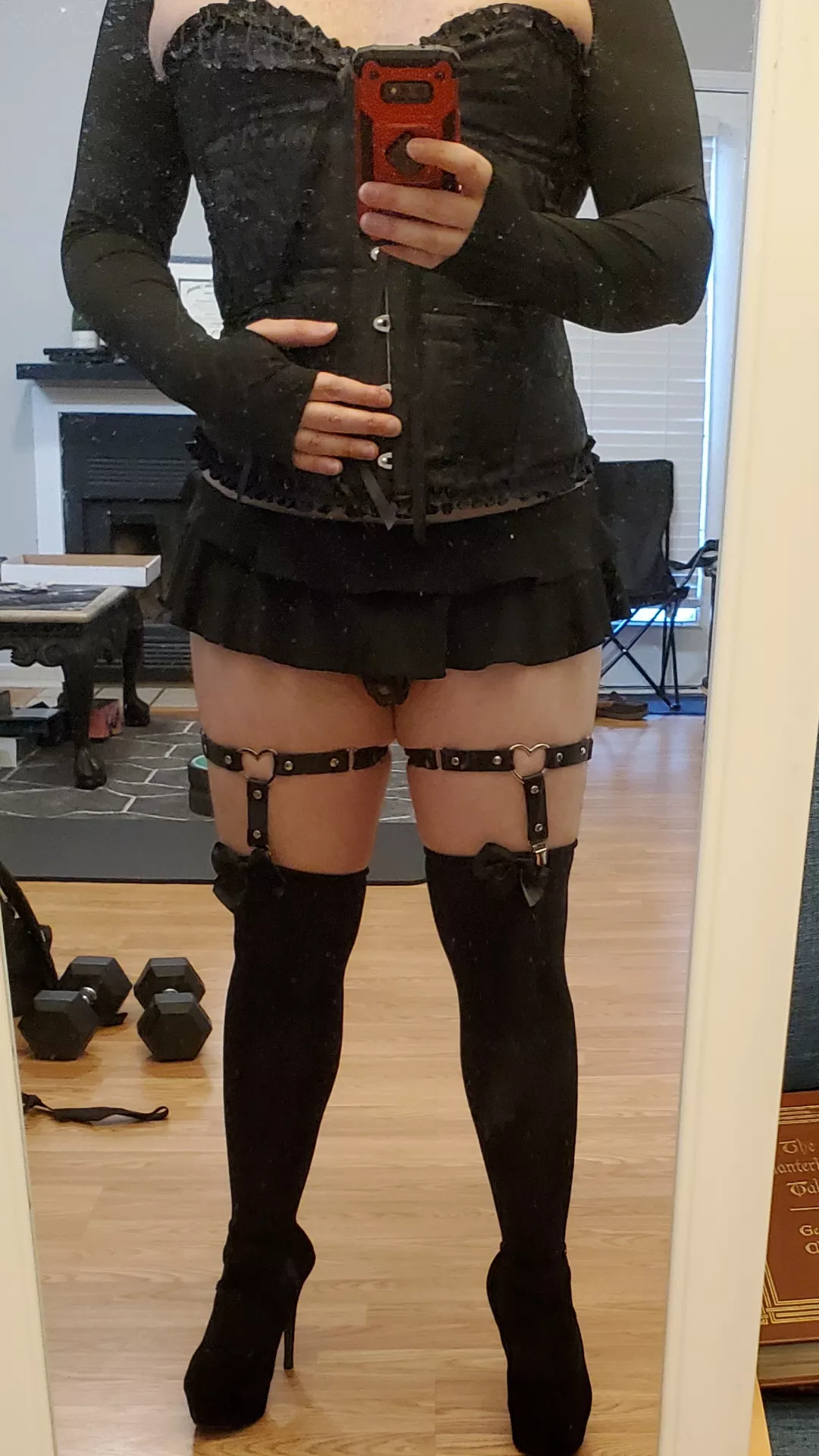 Tried on a new outfit. What do you think?