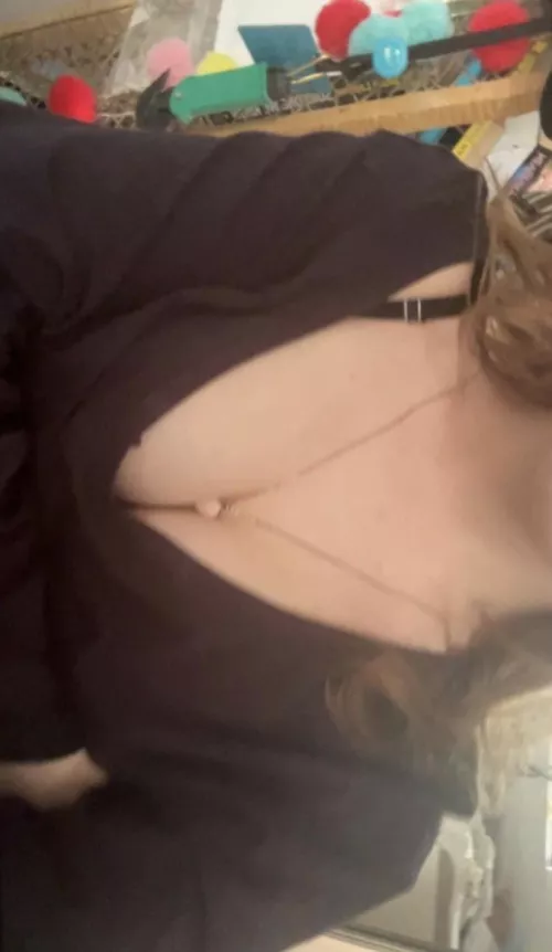 Would being sent this convince you to come over ;)