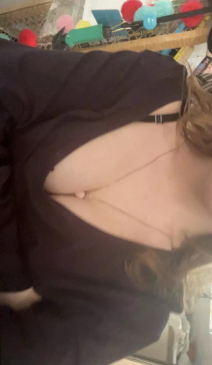 Would being sent this convince you to come over ;)