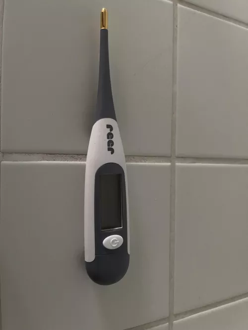 „Guess where this one‘s gonna go, little one“