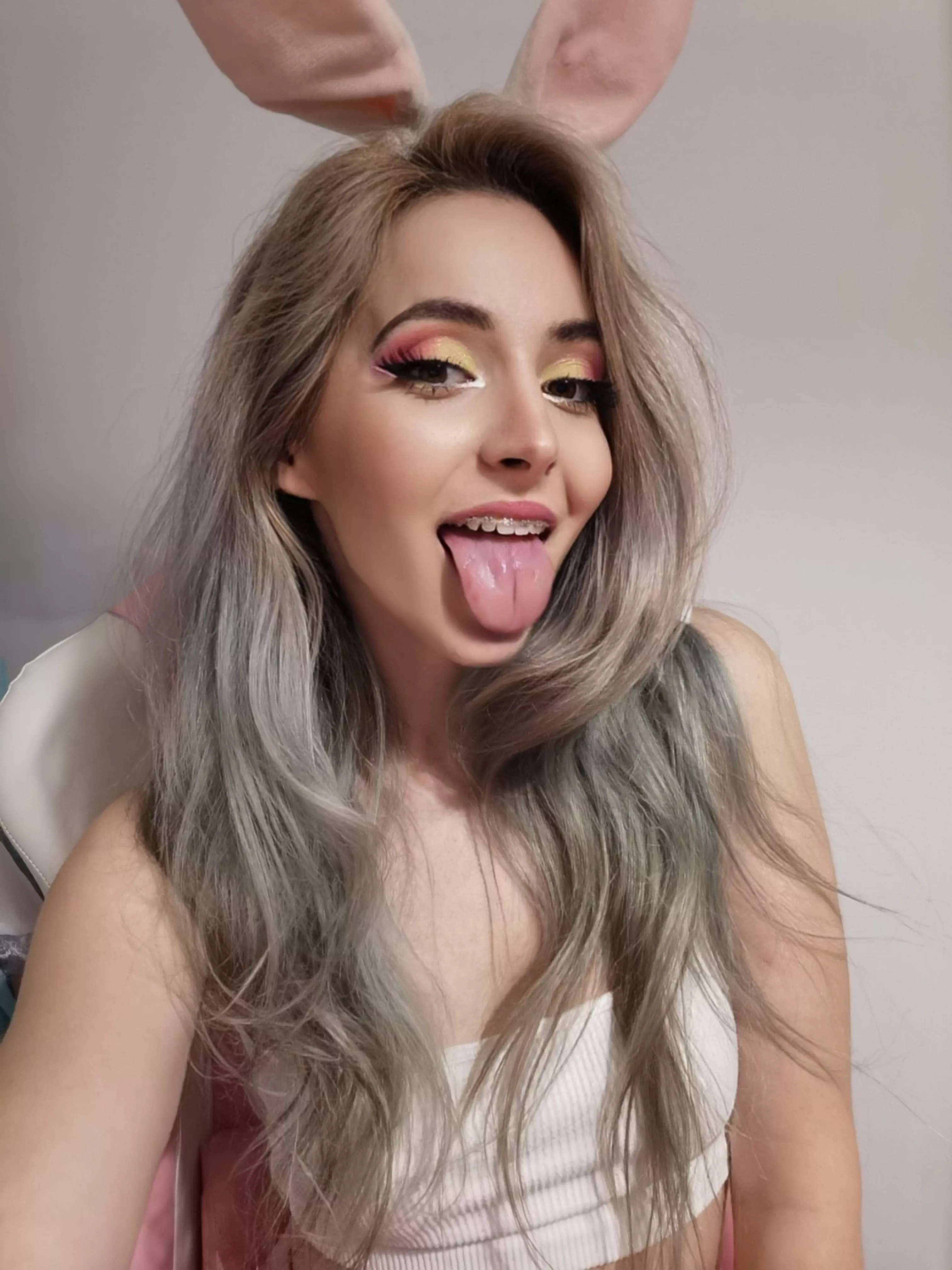 I hope you like my tongue