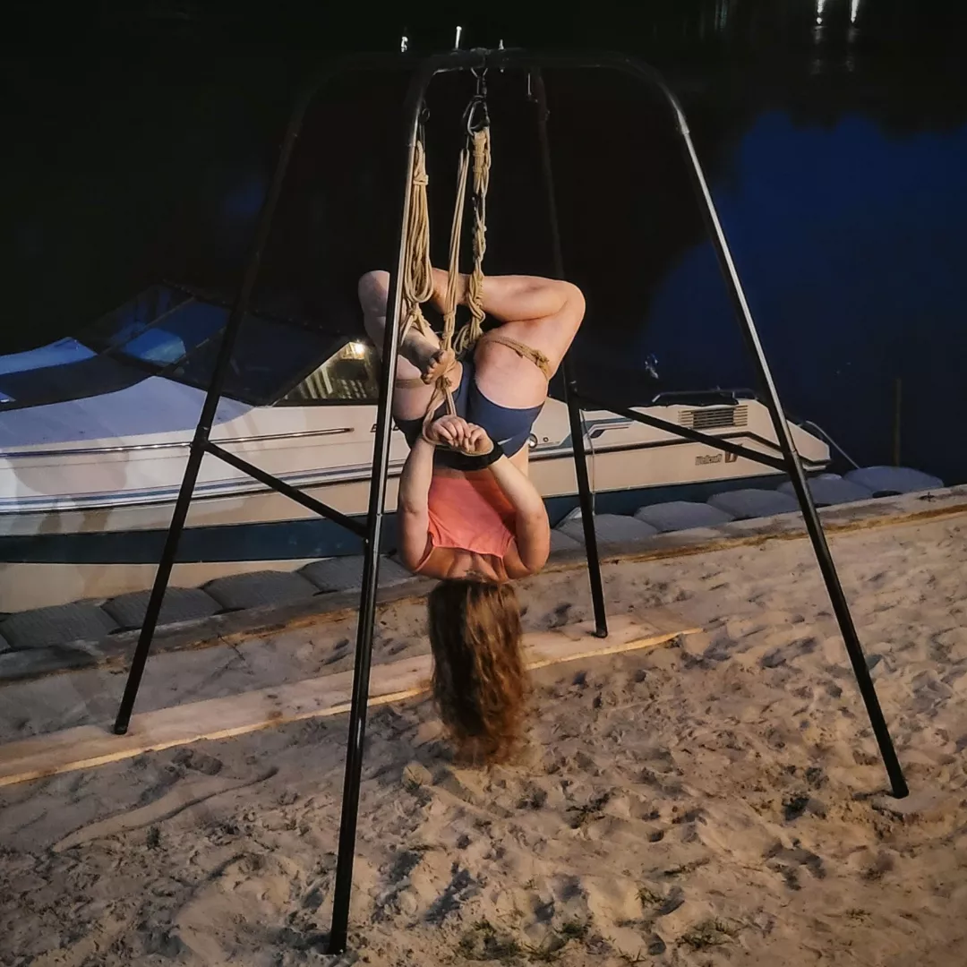 Self Tied Suspension by the Water