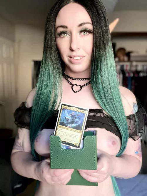 You know what Friday means? Friday night magic! 😉 [F]