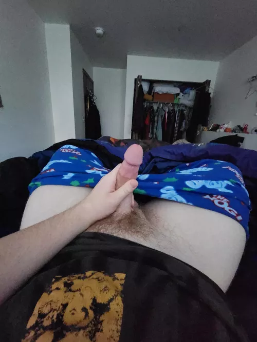 Any body need a gamer bro?😉