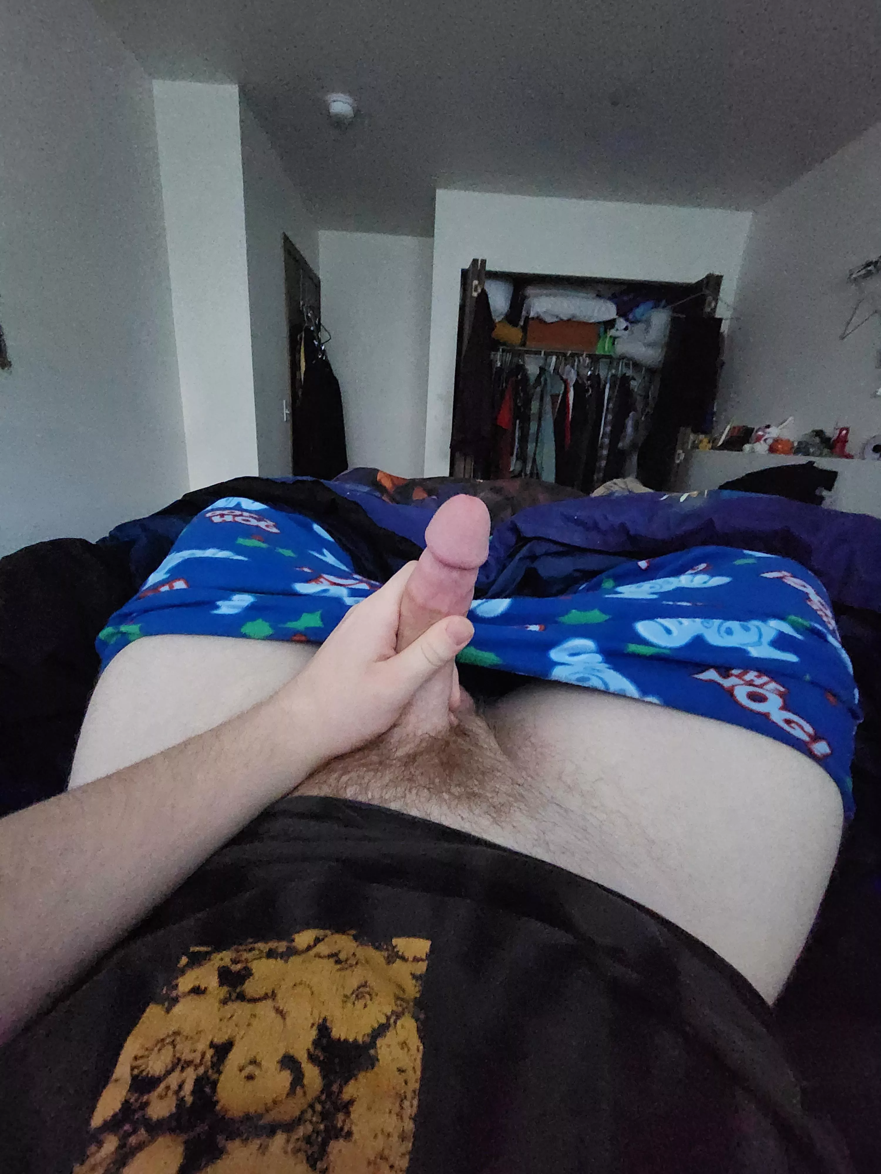 Any body need a gamer bro?😉