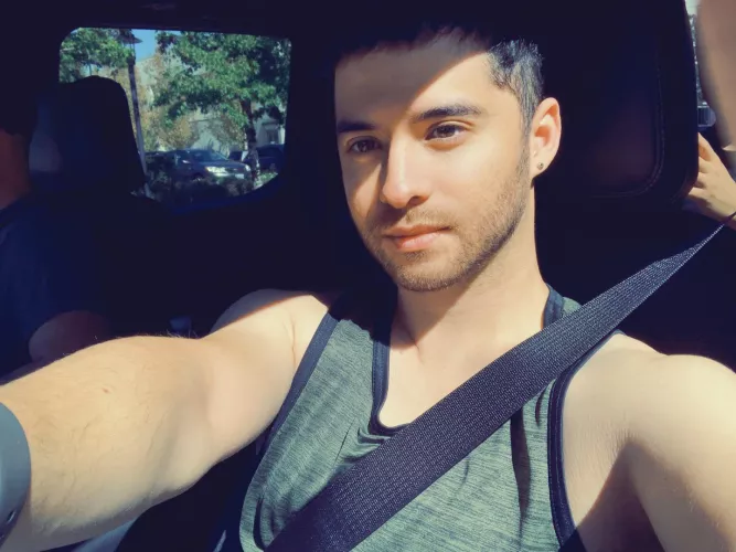 Anyone wants to play some games on PS5 or PC? Looking to play something with coop. 🎮☺️