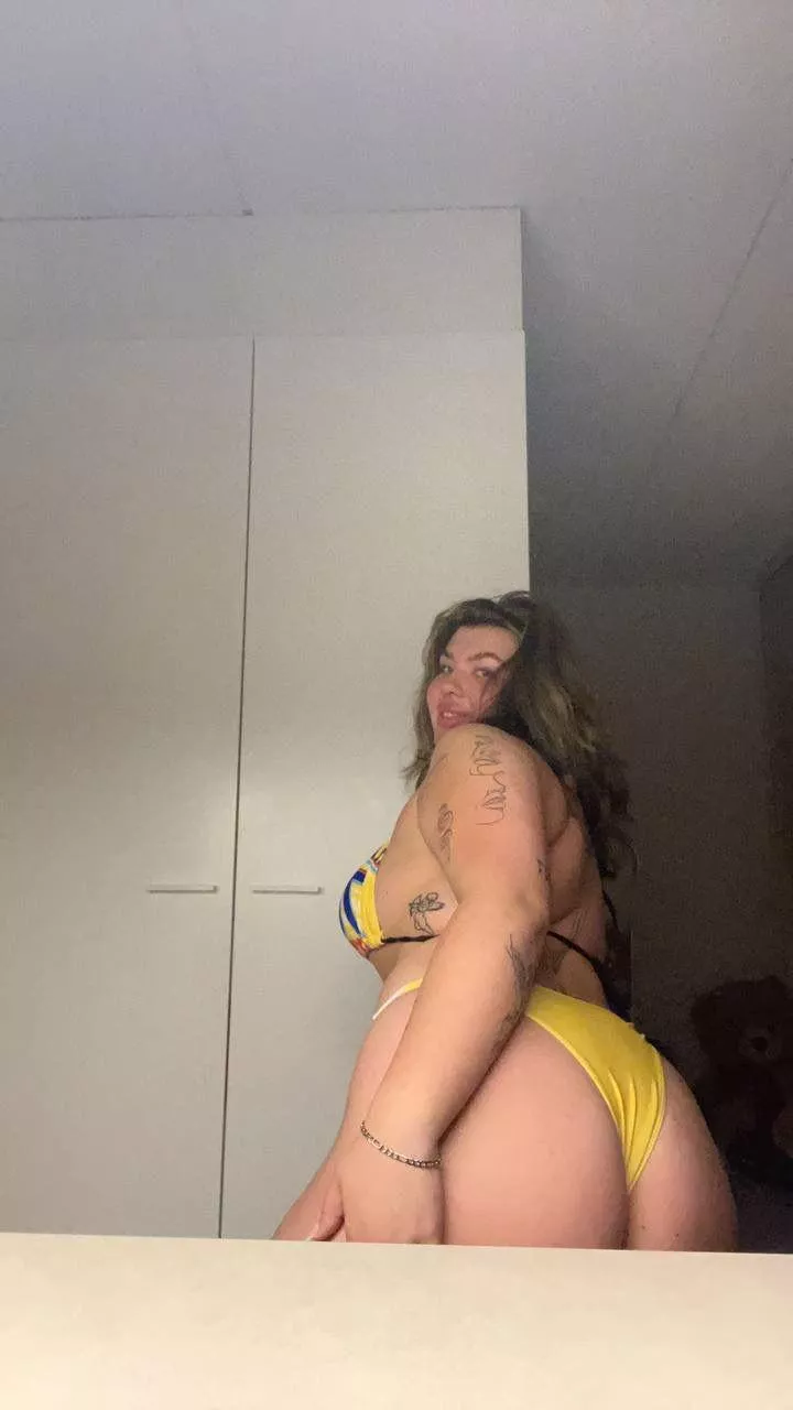 Fabric is not the only thing that my ass eats