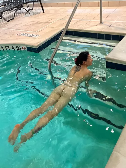 I am in my element 🌊🧜