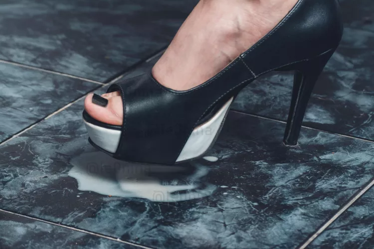 I told you not to cum yet! (fakecum) [le0nina]