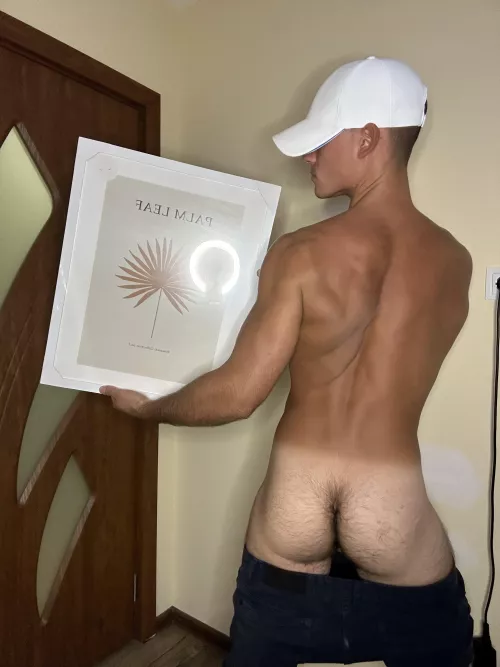 I’m only sharing my ArtAss with you, do you like it?