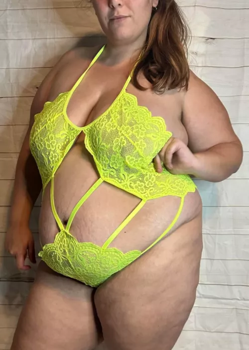 In love with making myself thicker for you 😍