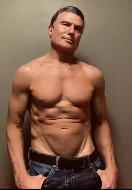 (M) at 60