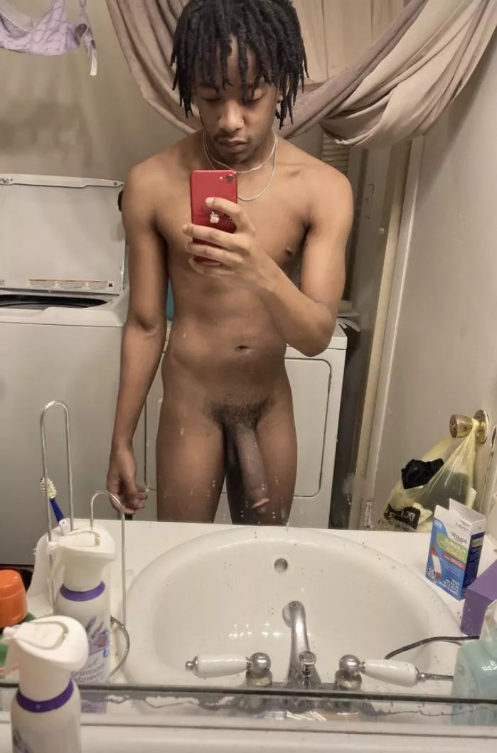 Need a hand or two any volunteers?😏