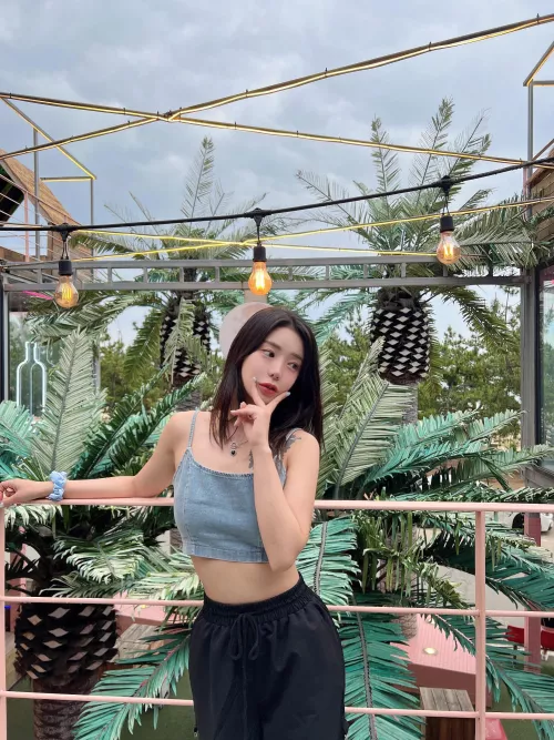 No bra but with confidence ;D