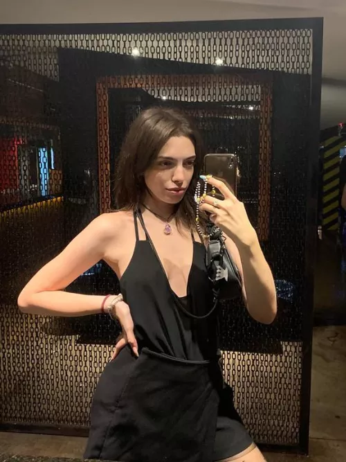 Can I wear this for a first date?🤭