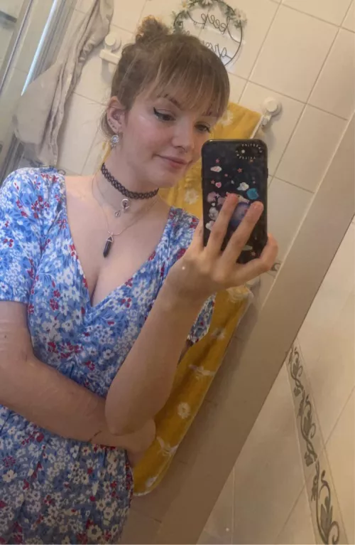 (F) A lil mirror selfie ❤️