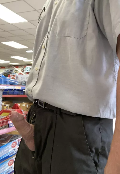 Hi there, what can I help you with today? (47)