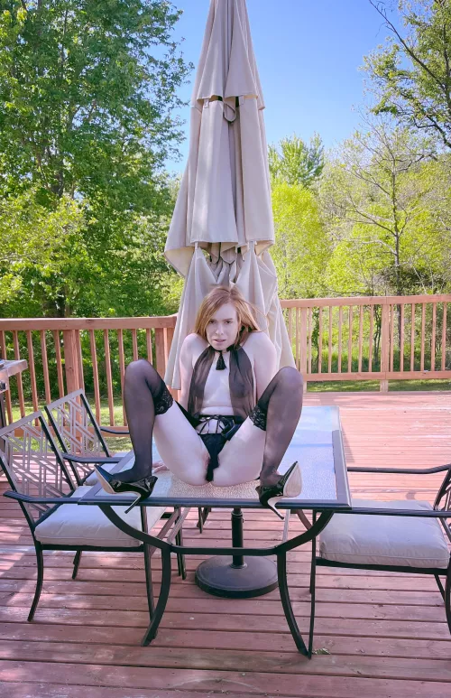 My married pussy needs some new dick ;)