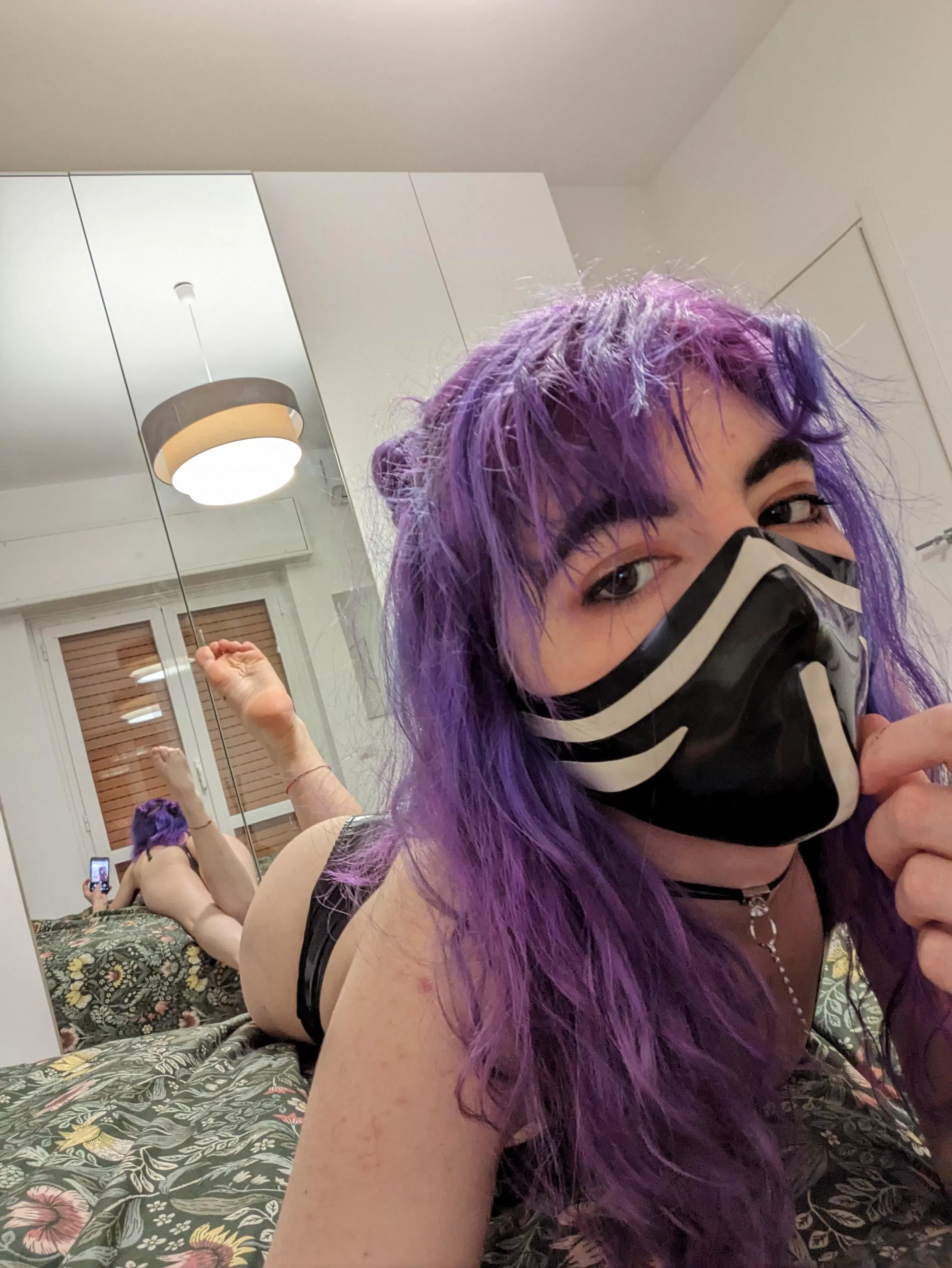 New choker, do you like it?