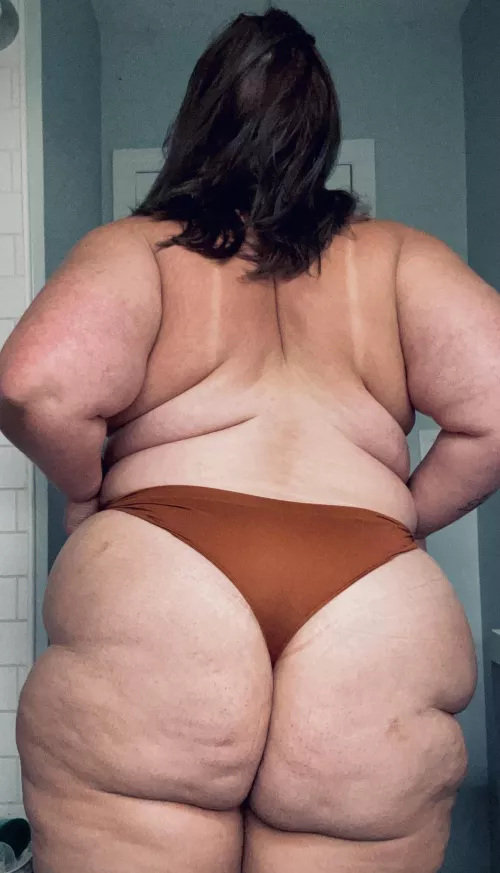 No one would hit on me at the bar tonight.. would you?