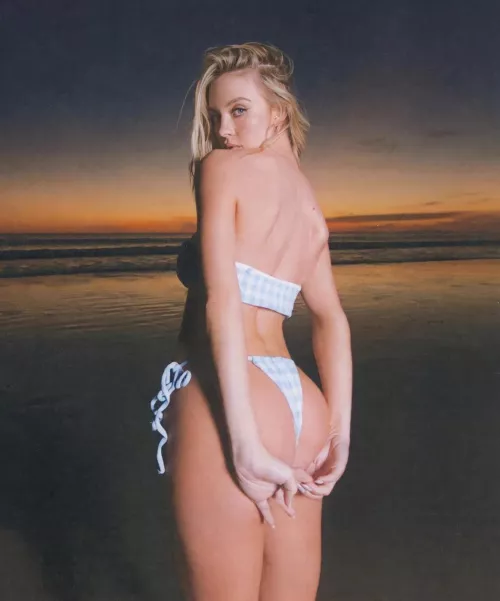 sydney sweeney has me edging