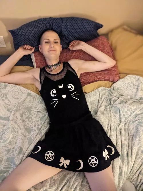 Waiting patiently for daddy 🥰