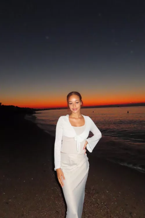 Who wants to enjoy the sunset with me