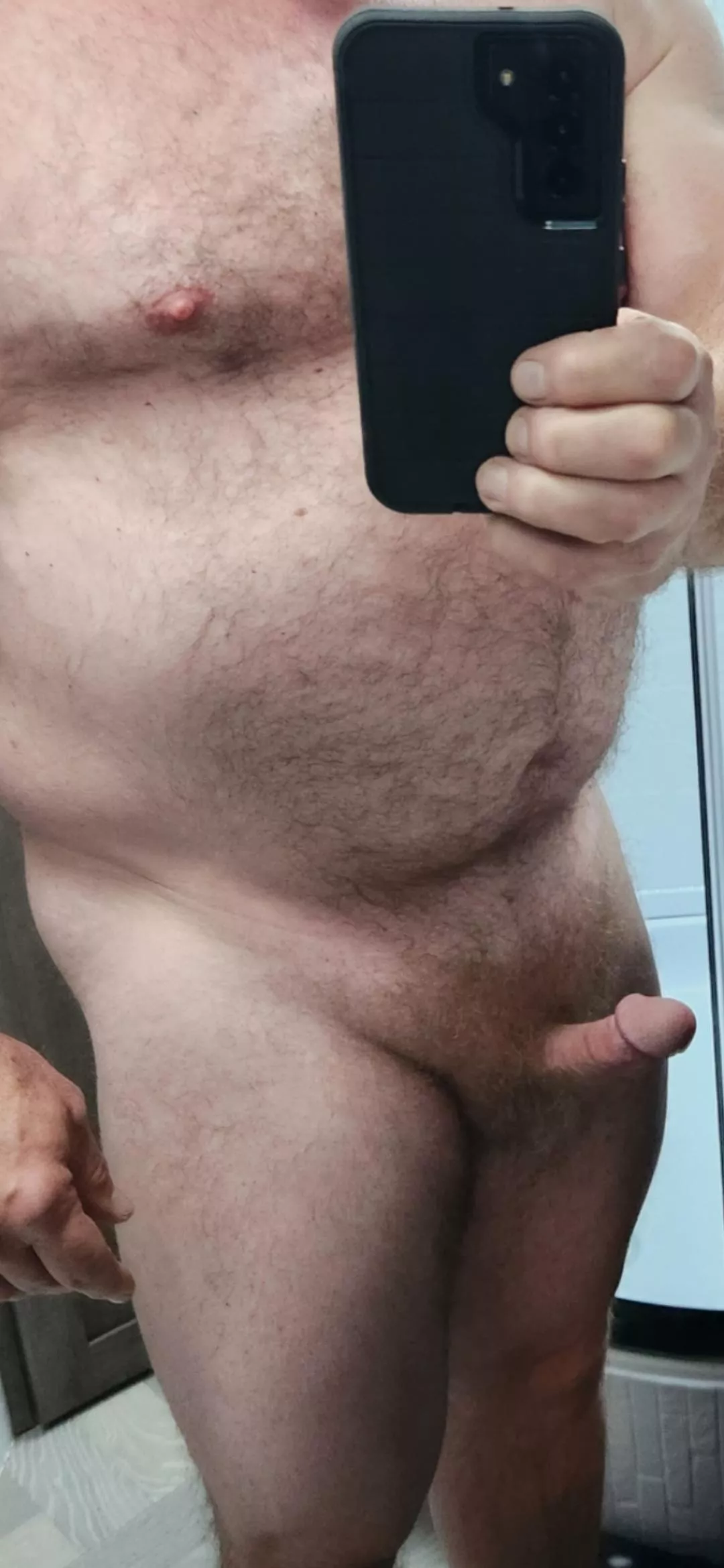 (57) Who wants a dad bod NSFW