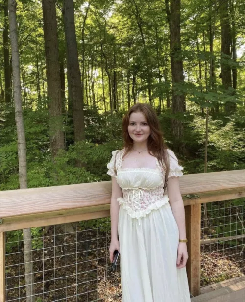 Beautiful dress at the zoo