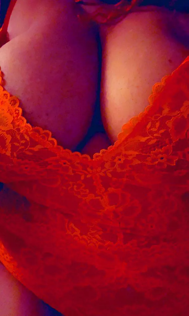 Good Morning! It’s a good day for red!