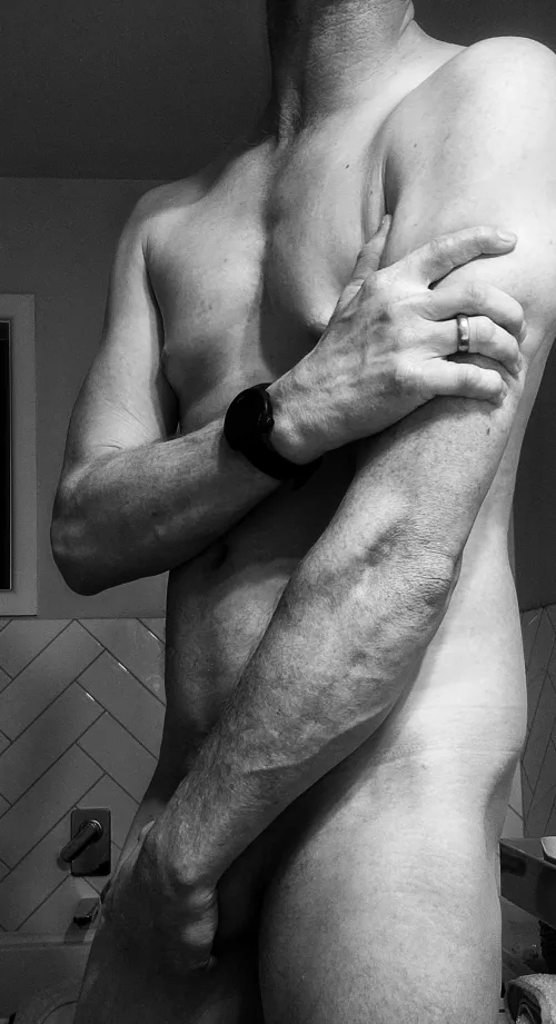 Hold me close and I'll be putty in your hands