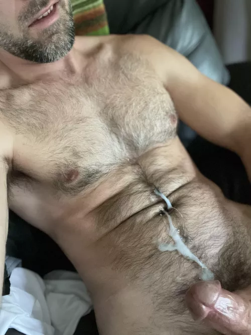 I love being hairy, but I hate the clean up.