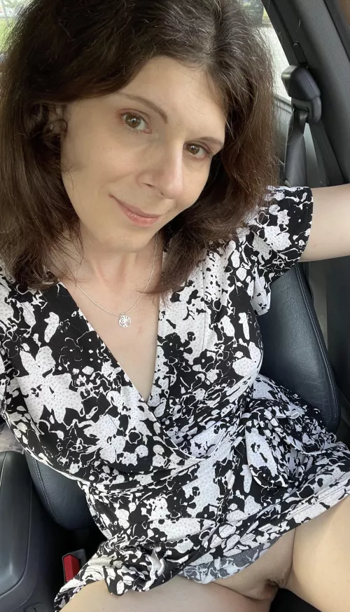 It’s the simplest of joys that bring the most pleasure 🖤41F