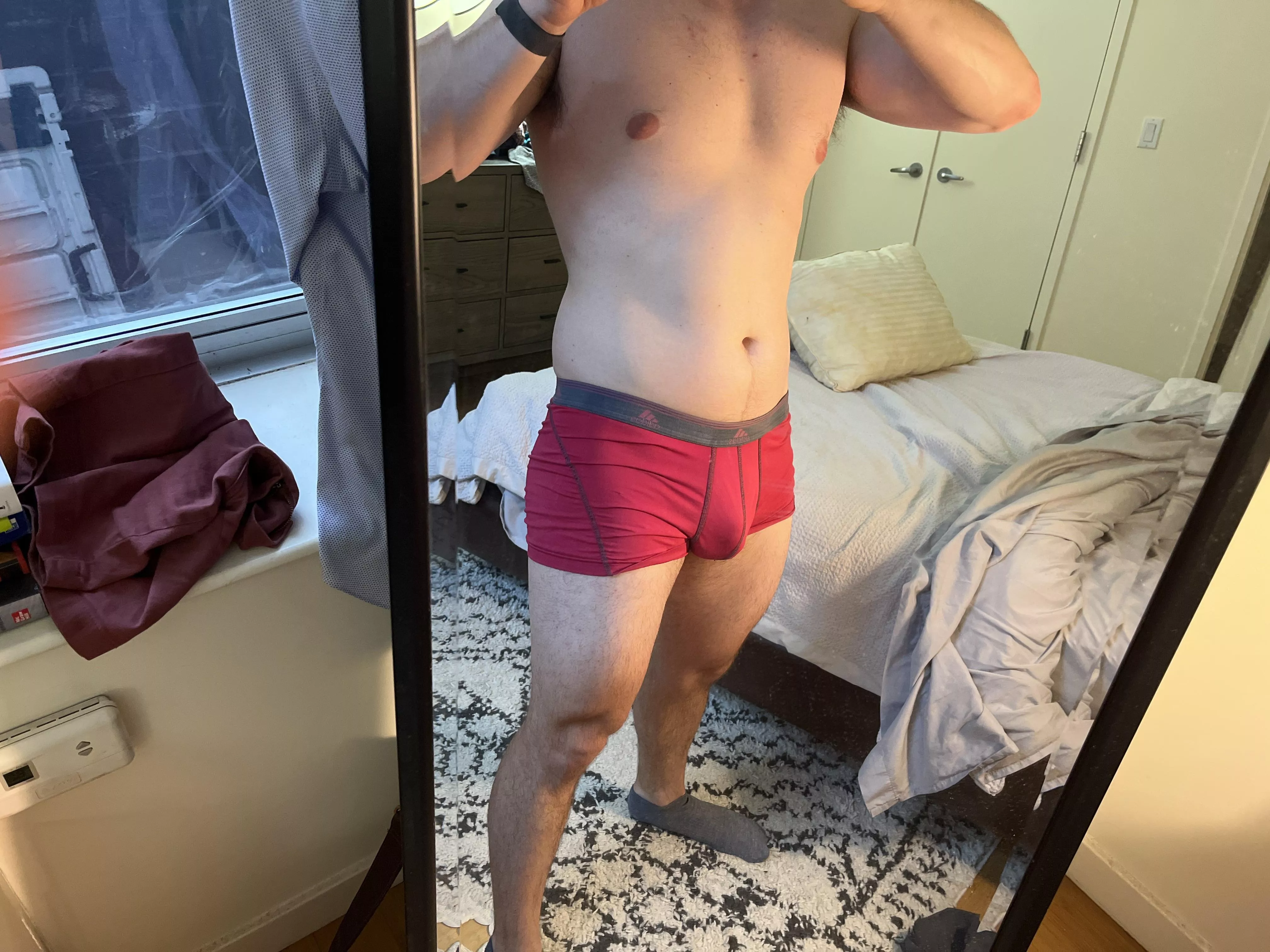 Loser sends a pic of their wife for every inch of size difference?