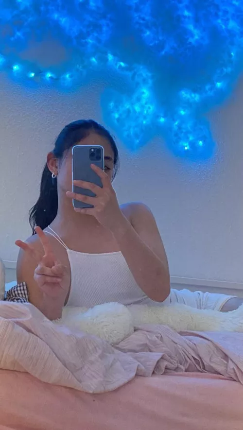 Make peace .. and love 😘