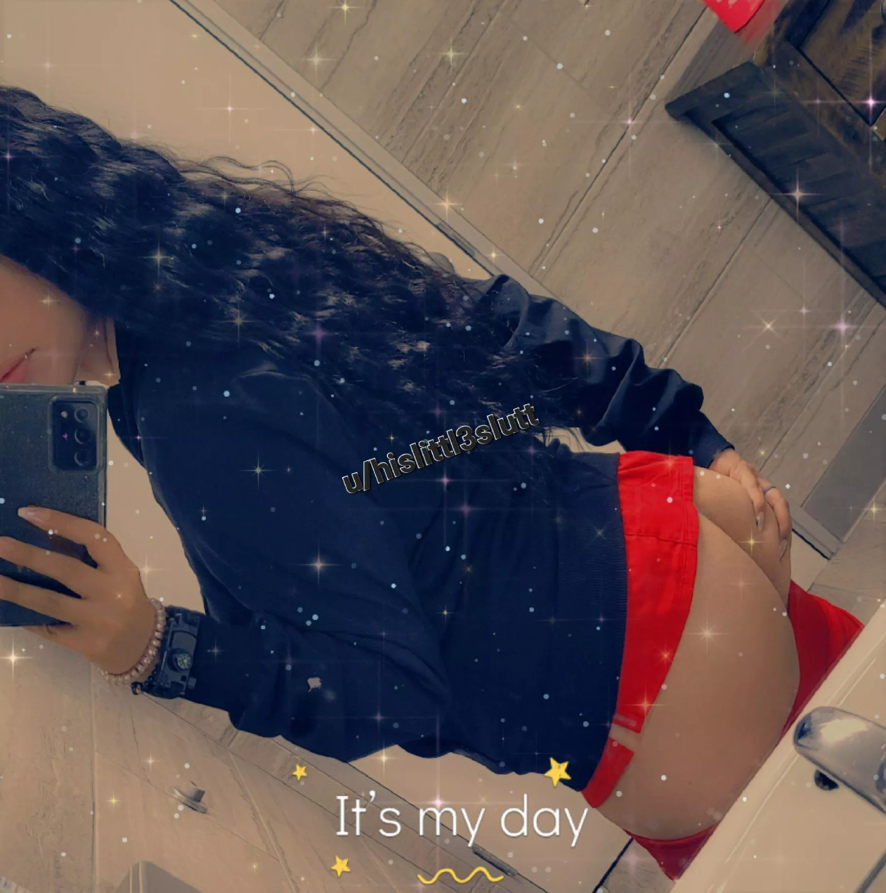 Mind if i send you pictures while im on break? 😇