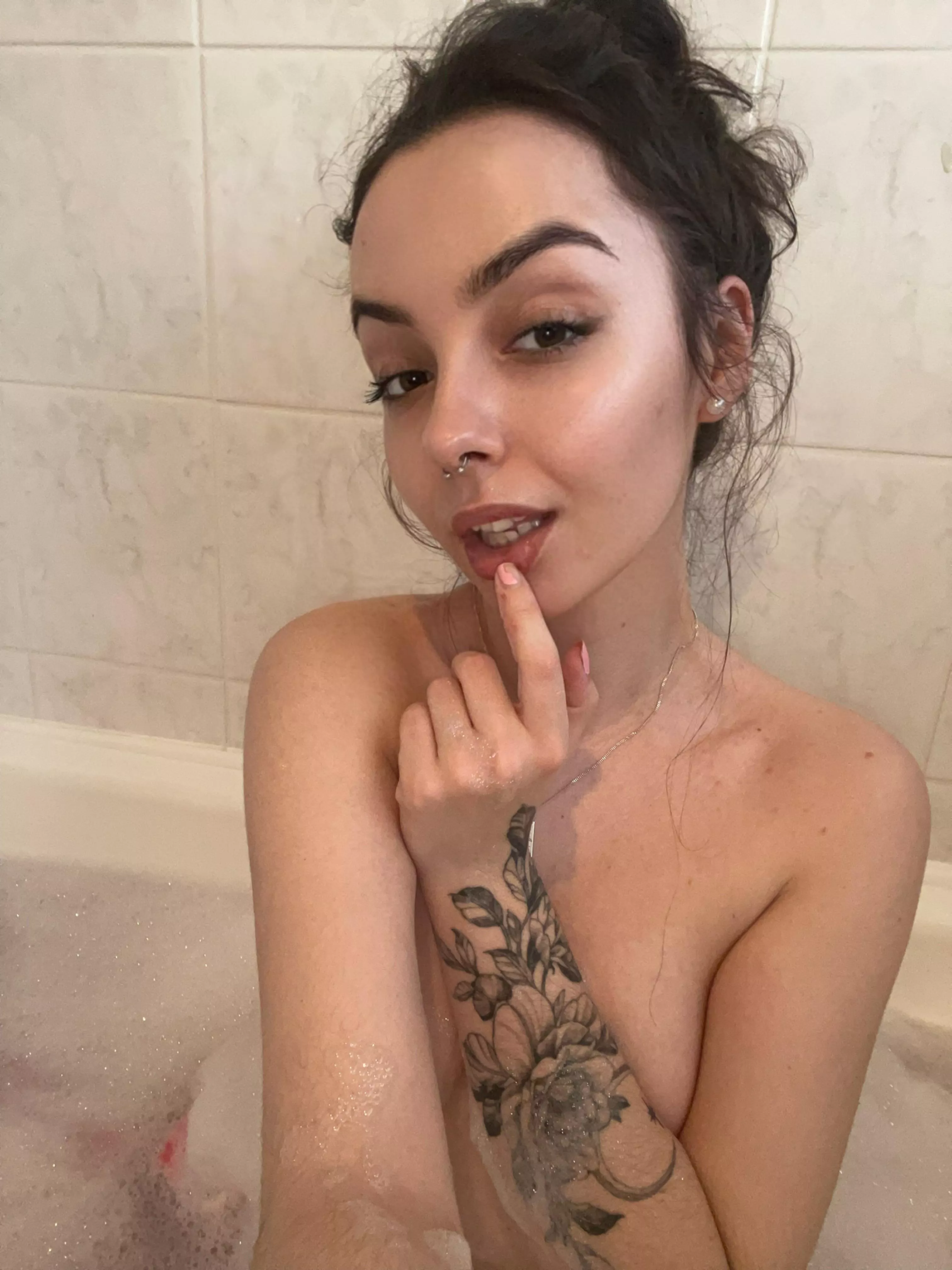 Any advice on why my previous posts don’t do to well? Am i not your type? 🥹