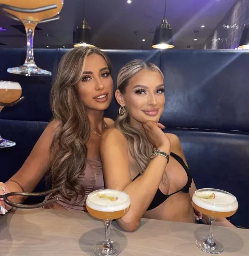 Brunette or Blonde ?